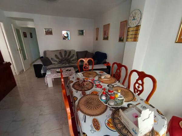 Piso en calle Maravall, 12