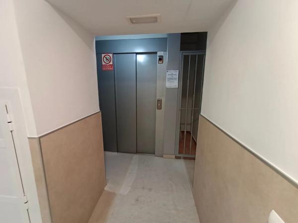 Piso en calle Maravall, 12