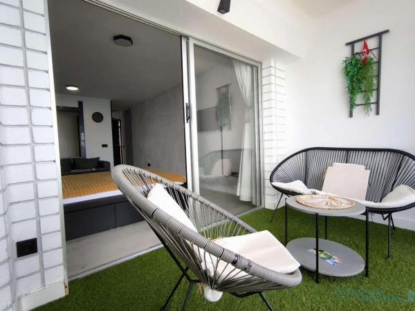 Estudio en Playa de Levante