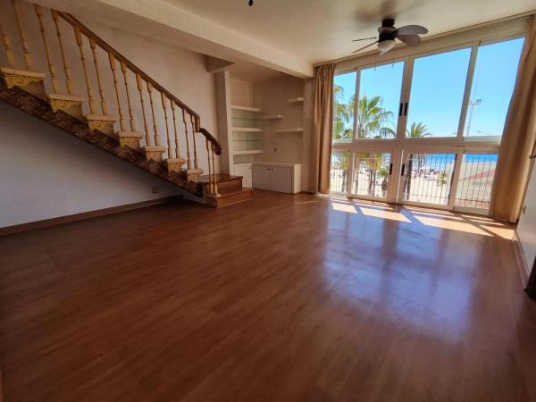 Dúplex en Playa de Levante