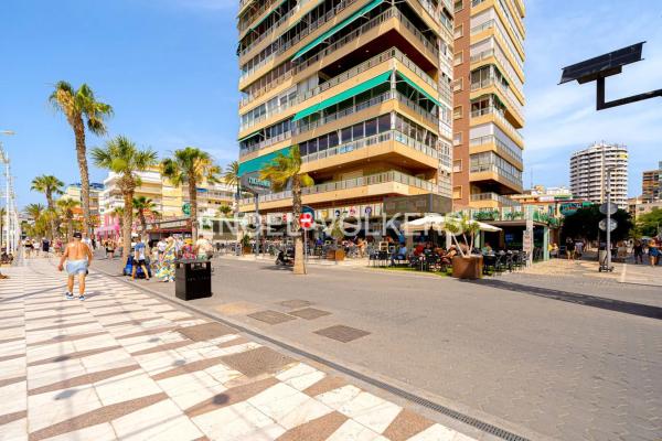 Piso en calle de Valencia, 1