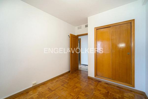 Piso en calle de Valencia, 1