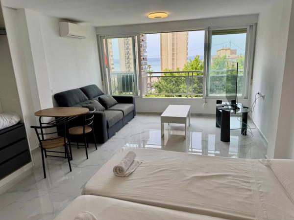 Estudio en avenida del Mediterráneo, 41