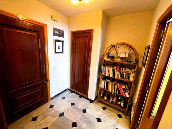 Piso en avenida Alcoi, 19