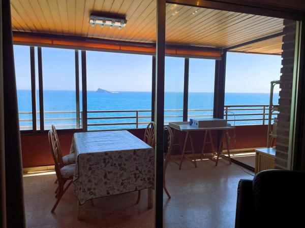 Piso en avenida Alcoi, 19