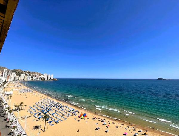 Piso en avenida Alcoi, 19