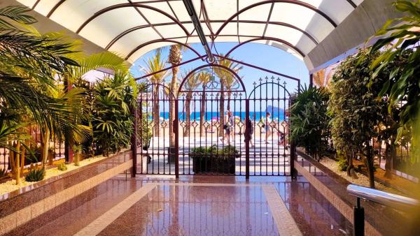 Piso en avenida Alcoi, 19