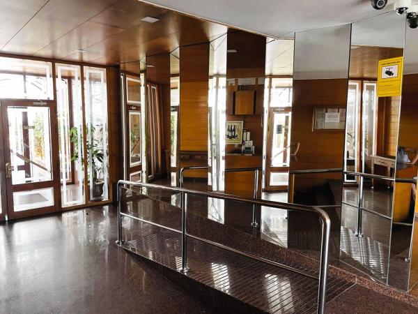 Piso en avenida Alcoi, 19