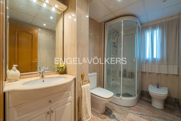 Piso en avenida de Madrid