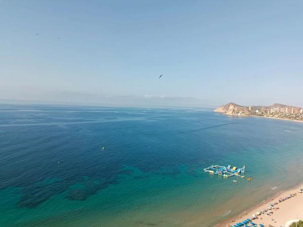 Piso en Av Armada Española, 3