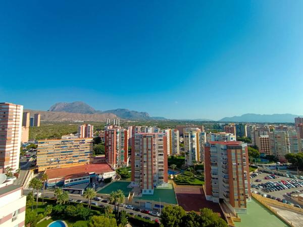 Piso en Av Armada Española, 3