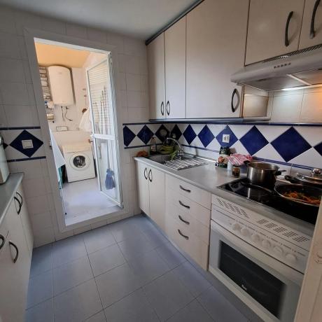 Piso en calle Presidente Adolfo Suárez