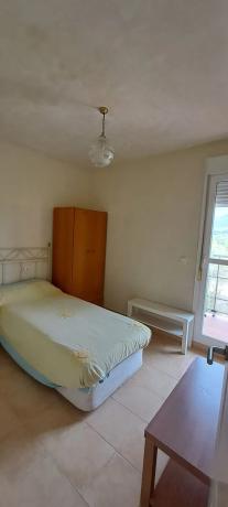 Piso en calle Presidente Adolfo Suárez