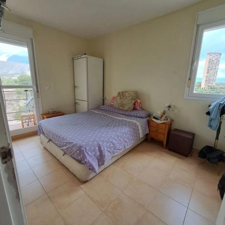 Piso en calle Presidente Adolfo Suárez