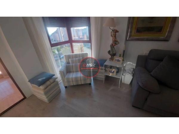 Piso en calle del Actor Luis Prendes