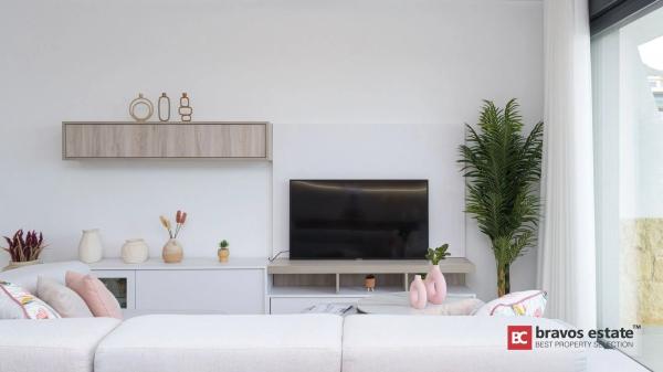 Dúplex en avenida Vicente Llorca Alós