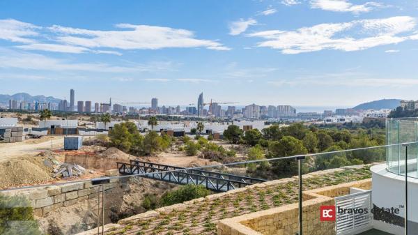 Dúplex en avenida Vicente Llorca Alós