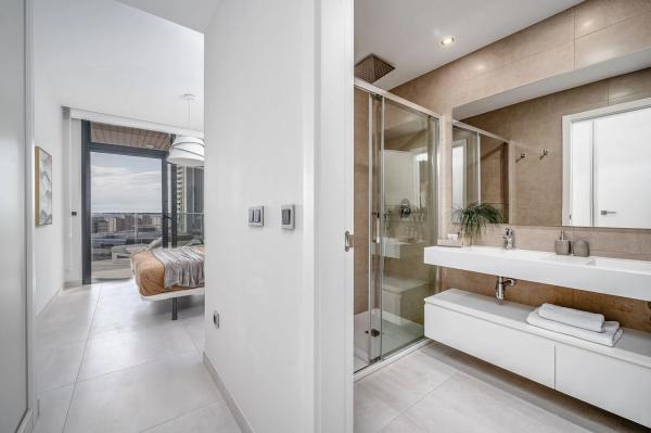 Piso en avenida de Uruguay, 1