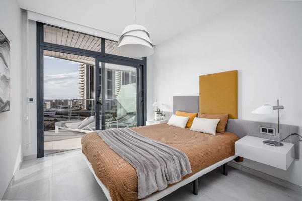 Piso en avenida de Uruguay, 1