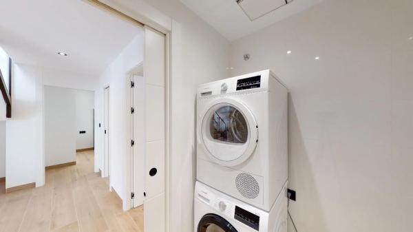 Chalet pareado en avenida de la Marina Baixa