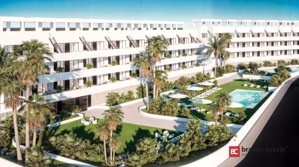 Piso en avenida Marina Alta