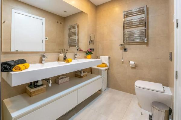 Piso en avenida República Argentina