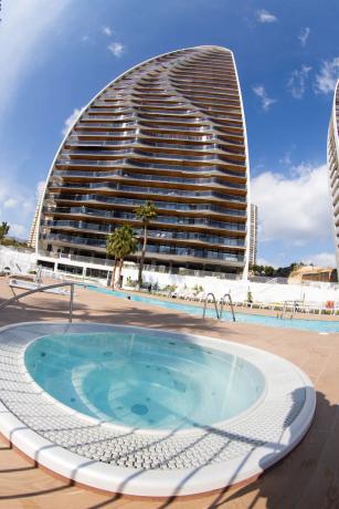 Piso en avenida República Argentina, 6