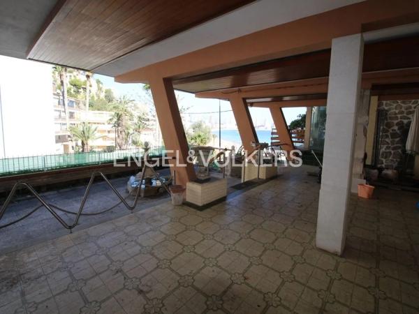 Casa independiente en calle la cala