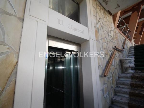 Casa independiente en calle la cala