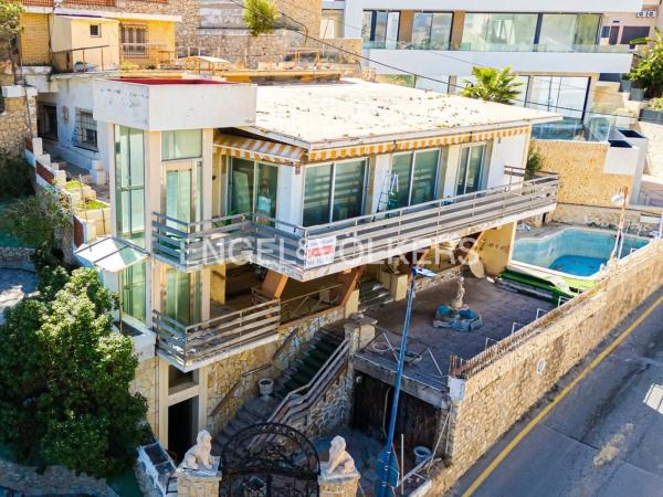 Casa independiente en calle la cala