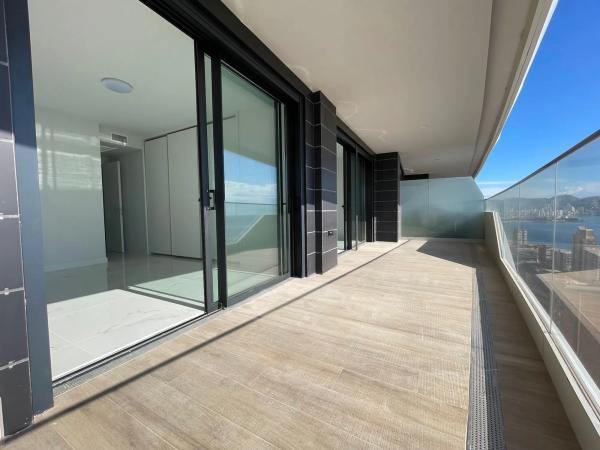 Piso en avenida de la Vila Joiosa, 32