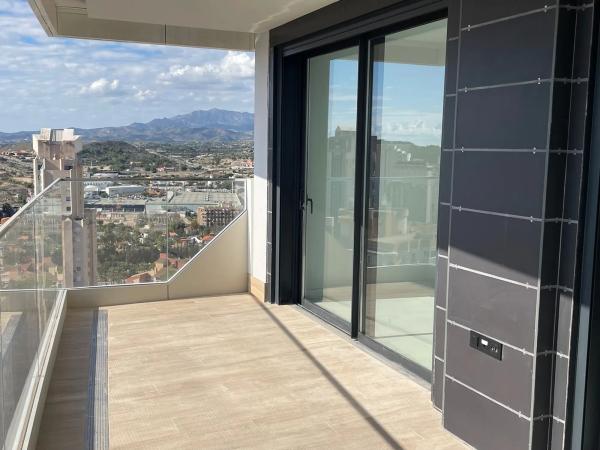 Piso en avenida de la Vila Joiosa, 32