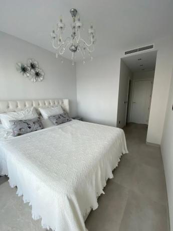 Piso en avenida República Argentina, 6