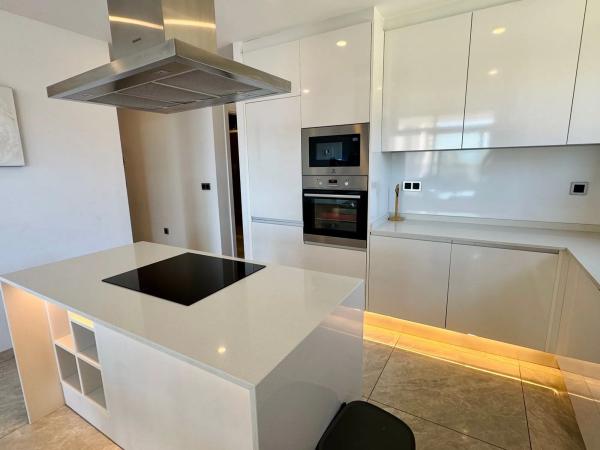 Piso en avenida Guatemala, 1