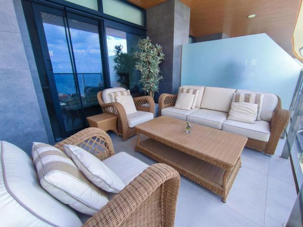 Piso en avenida República Argentina, 6