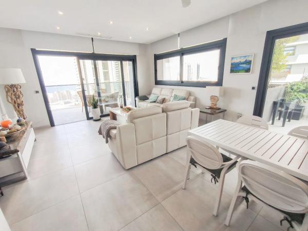 Piso en avenida República Argentina, 6