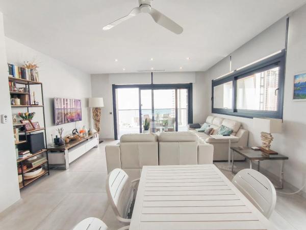 Piso en avenida República Argentina, 6