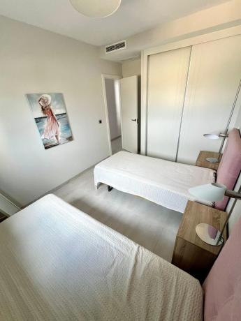 Piso en avenida República Argentina, 6