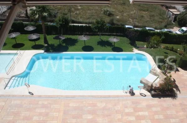 Piso en calle del Secretario Juan Antonio Baldovi