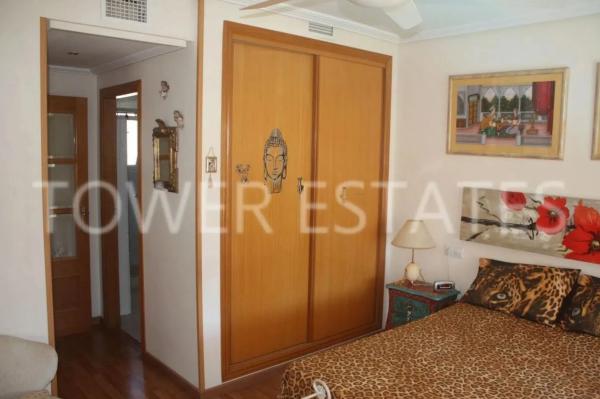 Piso en calle del Secretario Juan Antonio Baldovi