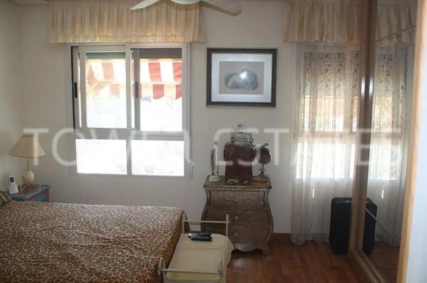 Piso en calle del Secretario Juan Antonio Baldovi