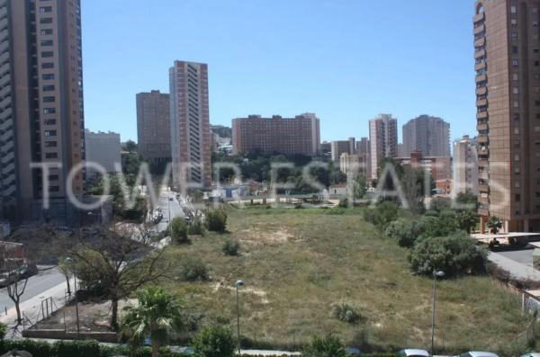 Piso en calle del Secretario Juan Antonio Baldovi