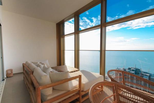 Piso en avenida Vicente Pérez Devesa