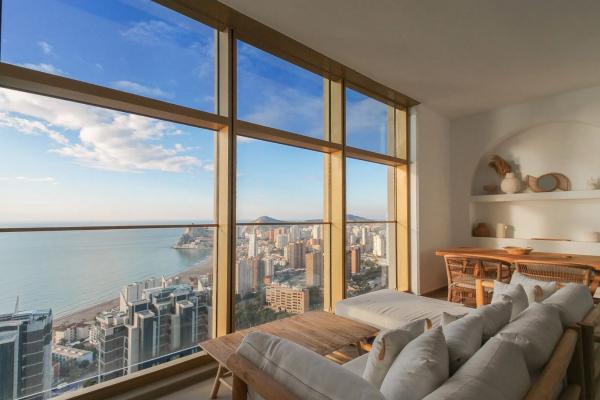 Piso en avenida Vicente Pérez Devesa