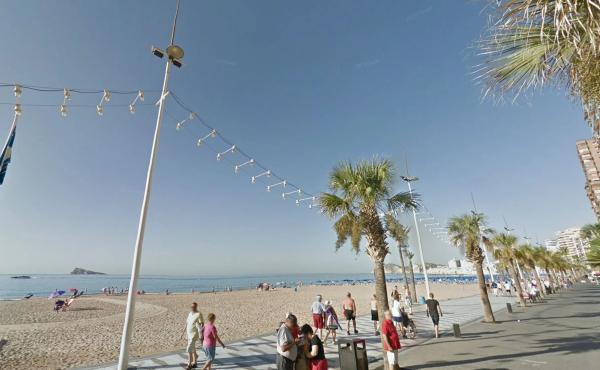 Piso en avenida de Holanda