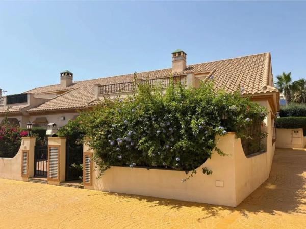 Dúplex en Barrio Aguamarina