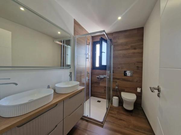 Casa independiente en calle el Poniente