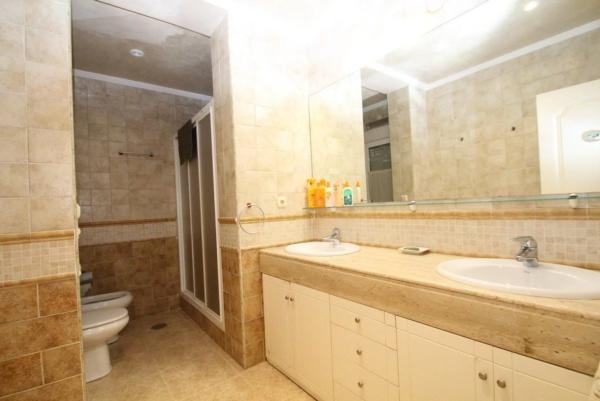 Casa independiente en avenida del Cabo, 60