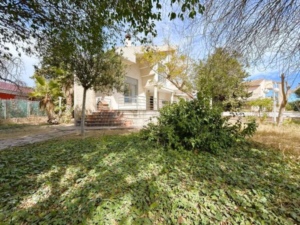 Casa independiente en calle Benito Pérez Galdós s/n