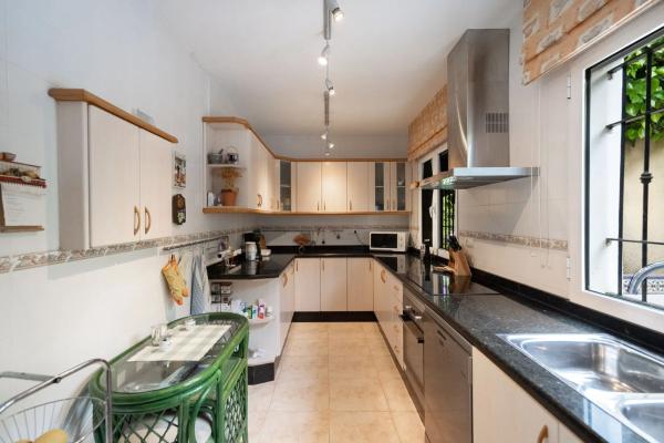 Casa independiente en calle Rosa Montero